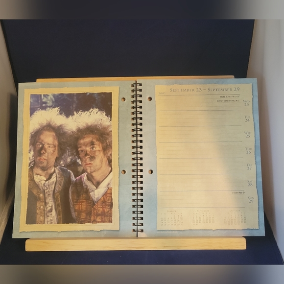 LORD OF THE RINGS STUDENT PLANNER (2003) **BRAND NEW** - Picture 6 of 8